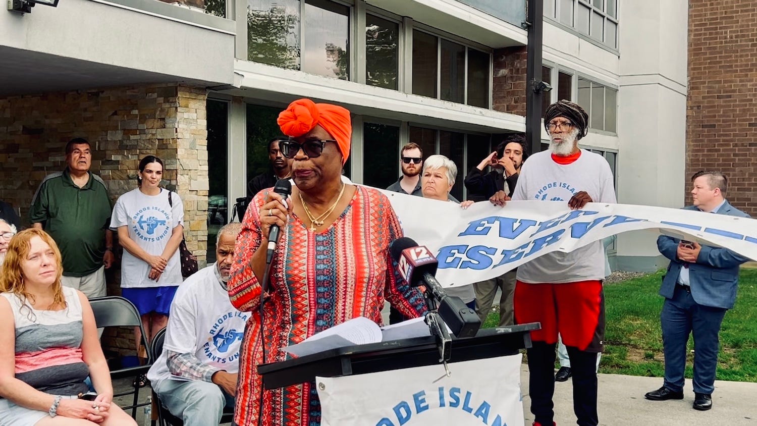 Tenants rally outside Charles Place Apartments to demand landlord ...