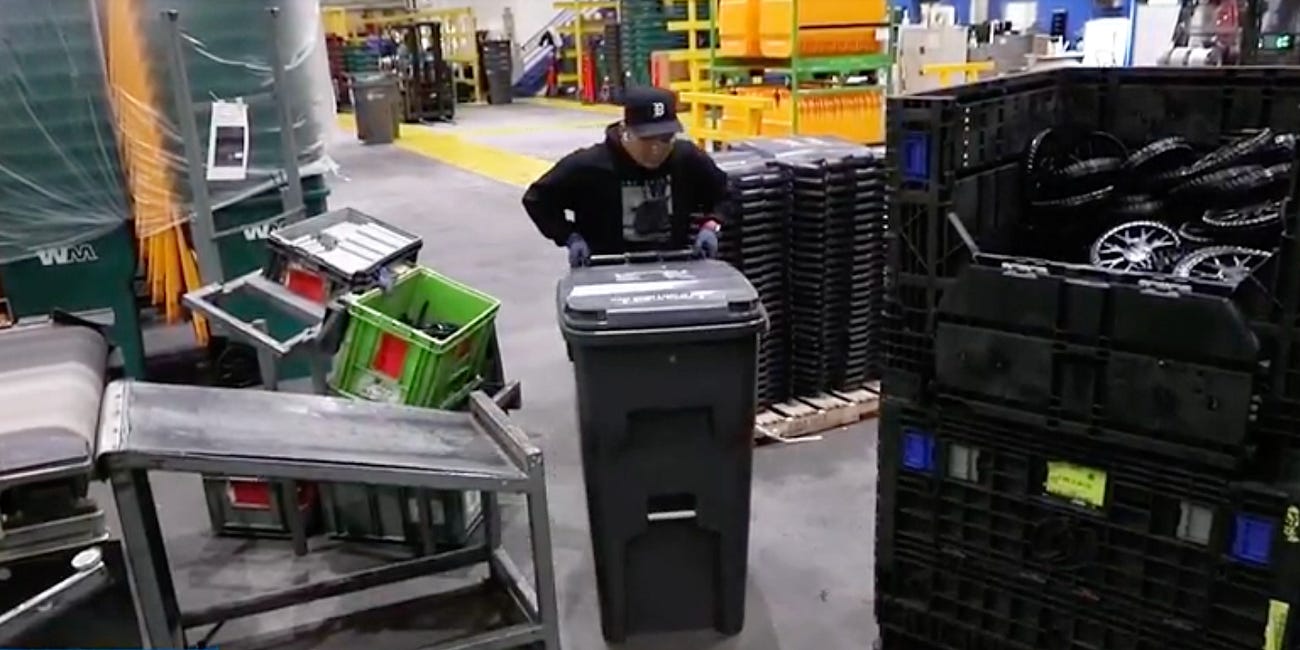 Big Bin Advantage Brings New Rolling Carts and Weekly Collection to Unincorporated Manatee County