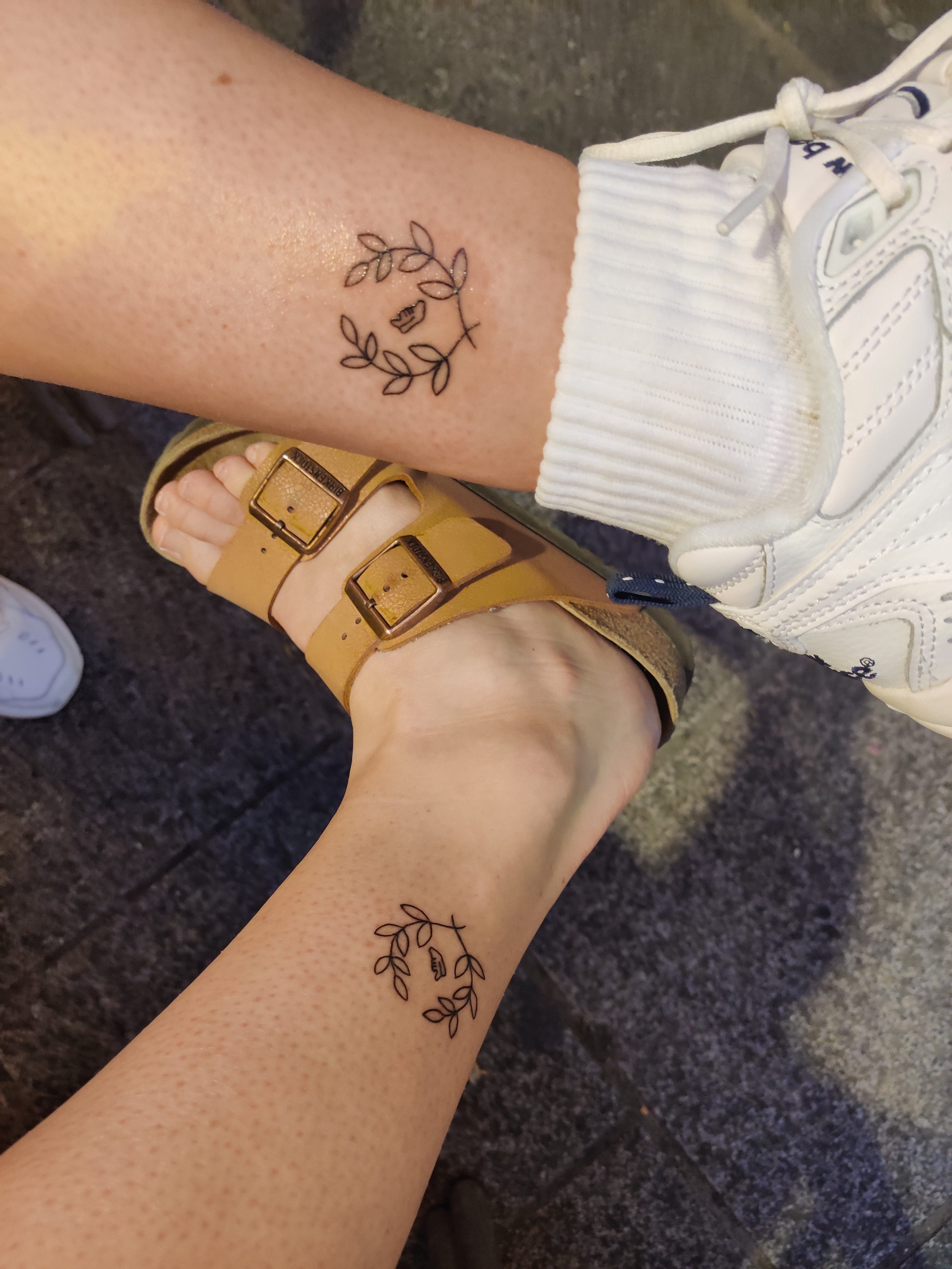 30 Best Small Tattoo Ideas for Best Friends, image size:3000x4000