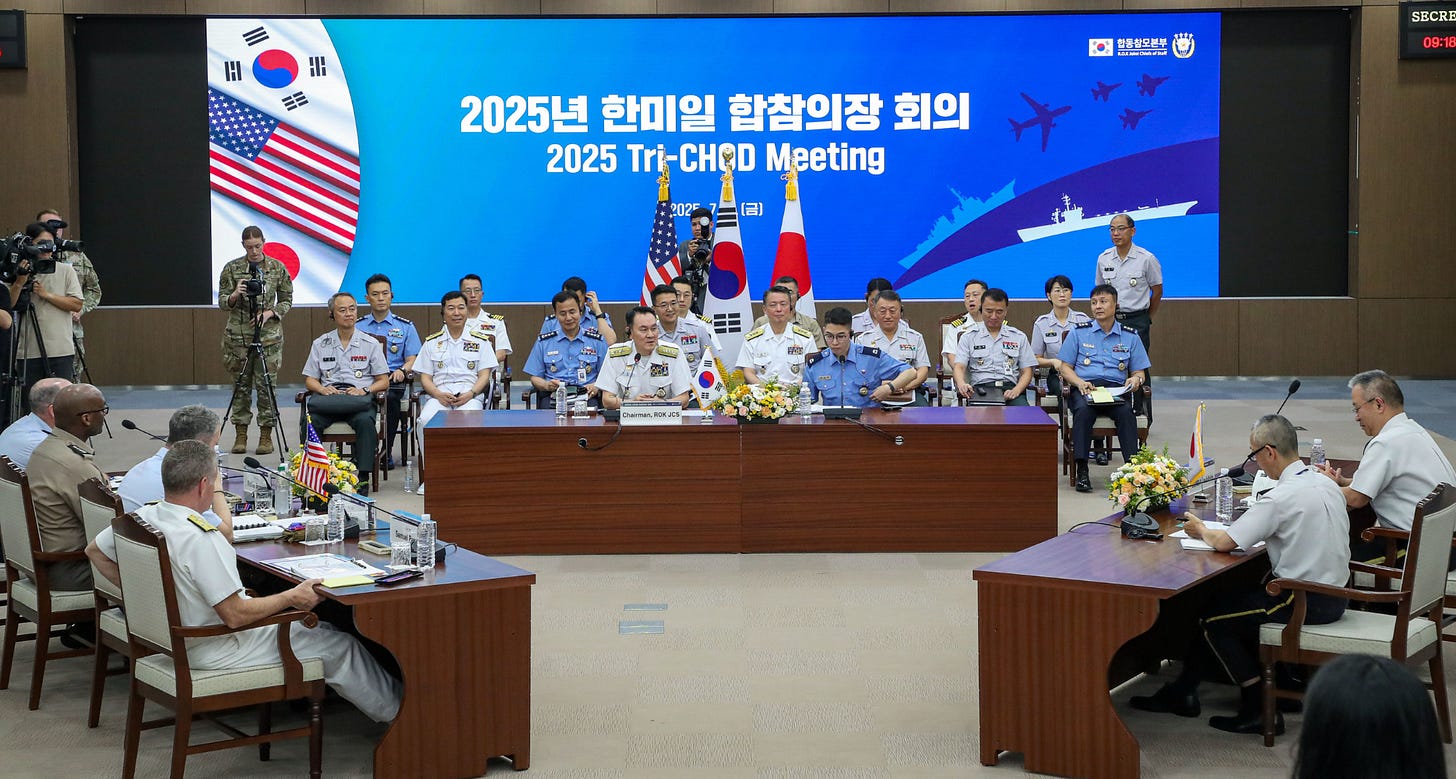 Defense chiefs of ROK, US, Japan vow deeper cooperation amid North Korean threat | NK News Defense chiefs of ROK, US, Japan vow deeper cooperation amid North Korean threat | NK News