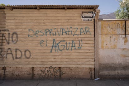 La esperanza del Chile que sufre la megasequía: “Con la nueva Constitución  se repensará la distribución del agua” | Fotos | América Futura | EL PAÍS  América La esperanza del Chile que sufre la megasequía: “Con la nueva Constitución  se repensará la distribución del agua” | Fotos | América Futura | EL PAÍS  América