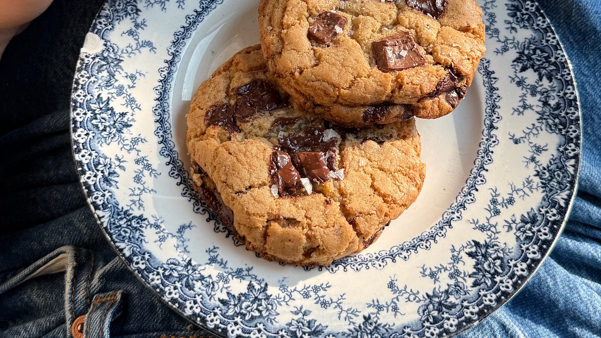 Thick & Chewy Chocolate Chip Cookies - Nea Arentzen