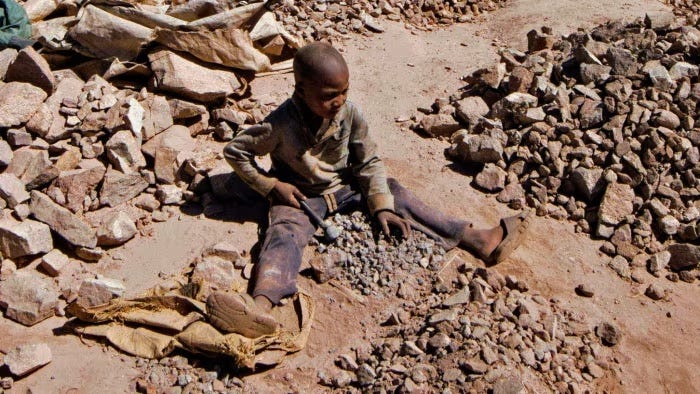 child in the Congo, mining cobalt – copyright AFP