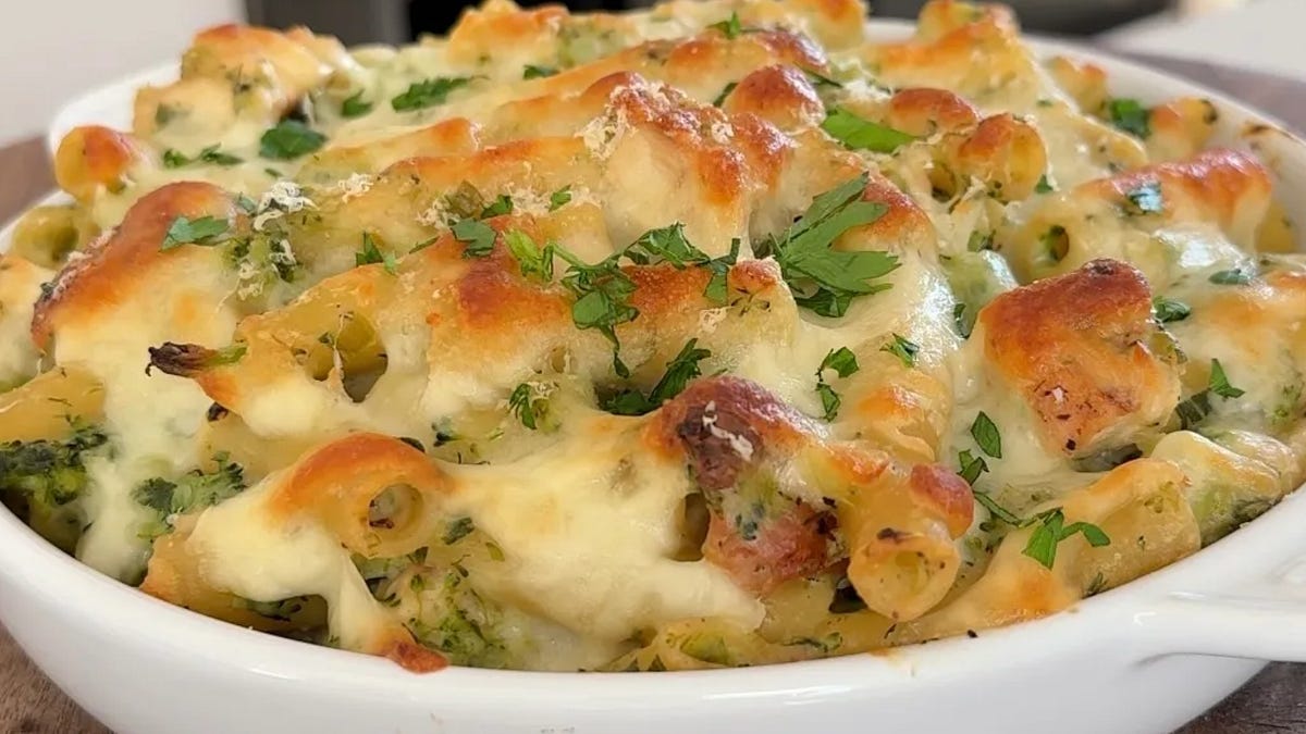 Mom's Chicken and Broccoli Baked Ziti - Maxi's Kitchen