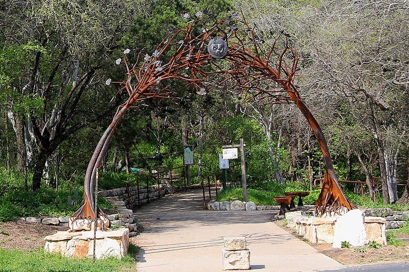 File:Austin nature center entrance.jpg
