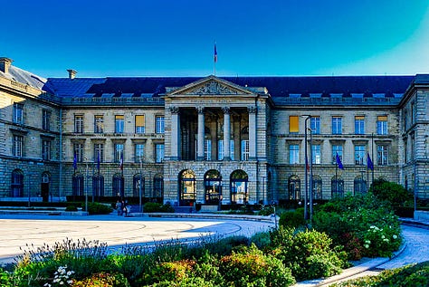 Hotel de Ville