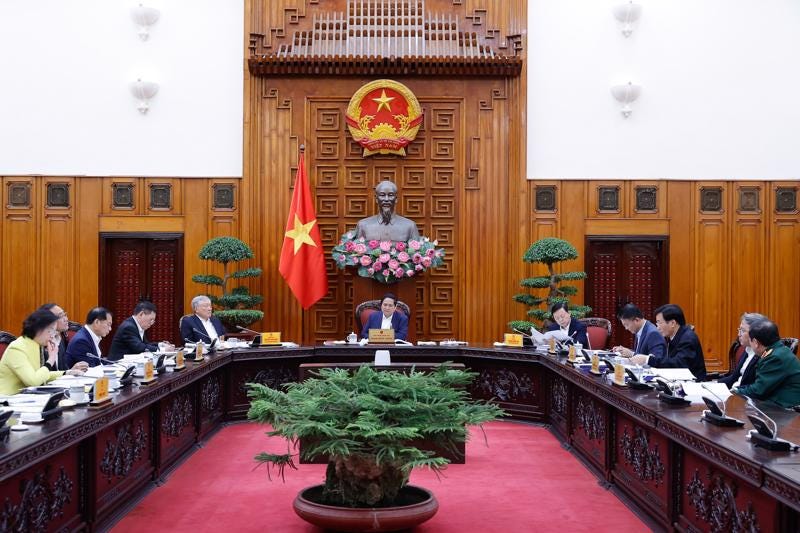 Thủ tướng nêu rõ, sắp xếp, tinh gọn bộ máy song phải nâng cao hiệu lực, hiệu quả, các chức năng. Ảnh: VGP Thủ tướng nêu rõ, sắp xếp, tinh gọn bộ máy song phải nâng cao hiệu lực, hiệu quả, các chức năng. Ảnh: VGP