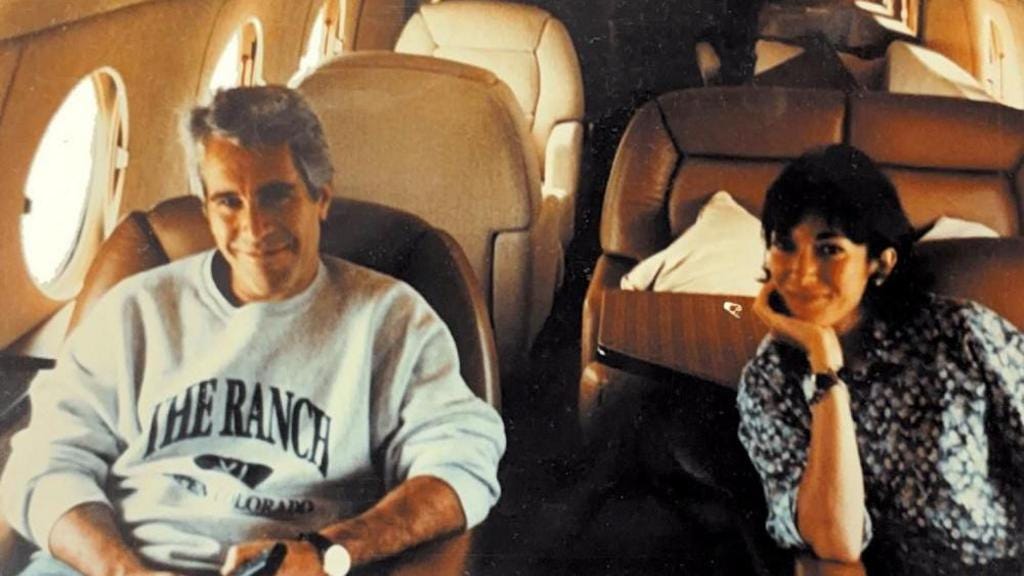 Jeffrey Epstein on plane sitting next to Ghislaine Maxwell