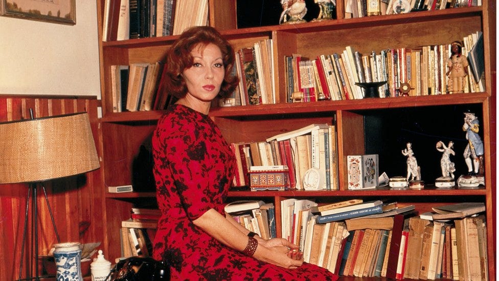 Por que Clarice Lispector, uma escritora de difícil leitura, é uma das  autoras brasileiras mais citadas na internet - BBC News Brasil Por que Clarice Lispector, uma escritora de difícil leitura, é uma das  autoras brasileiras mais citadas na internet - BBC News Brasil