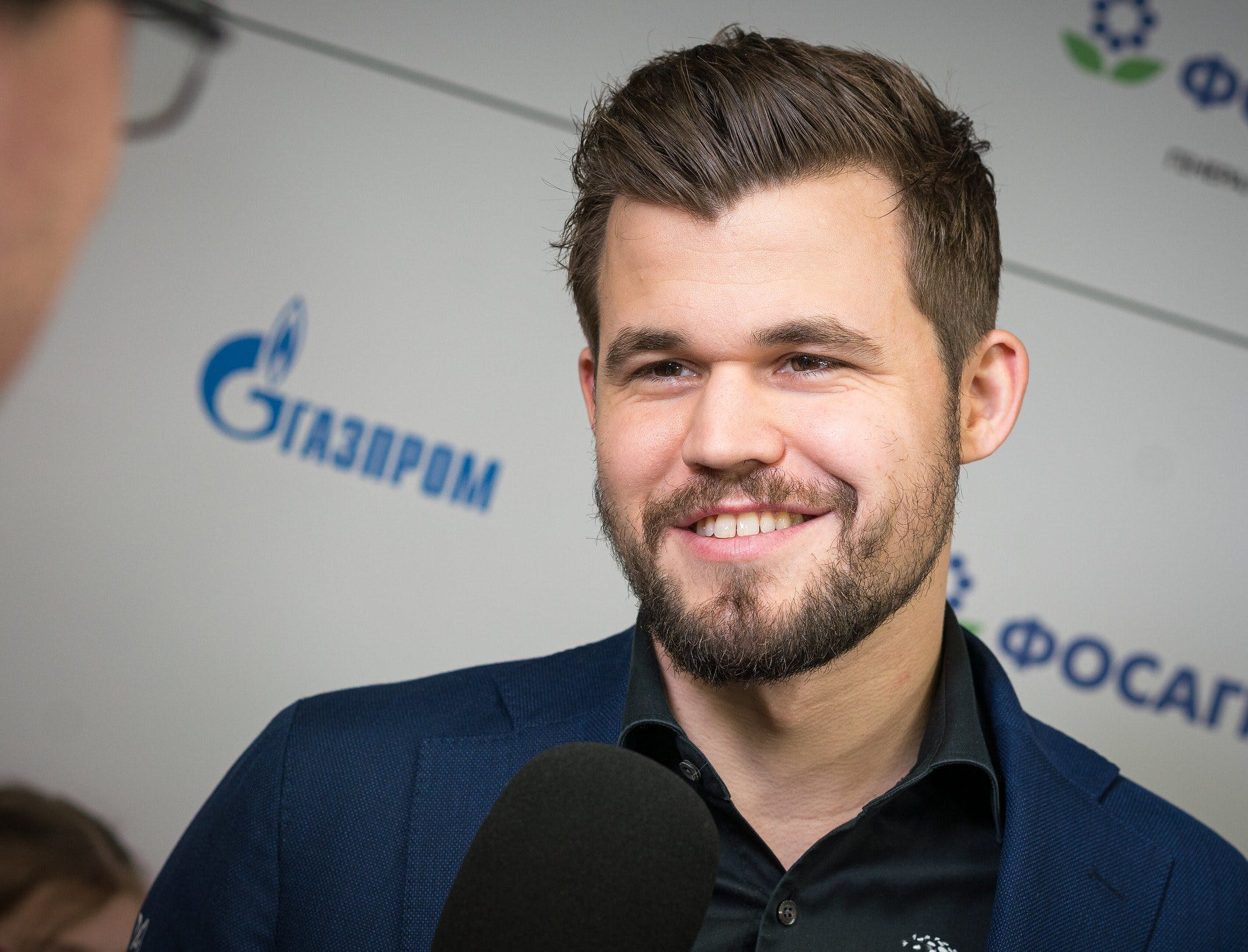 Magnus Carlsen logo