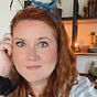 Sara Love's avatar