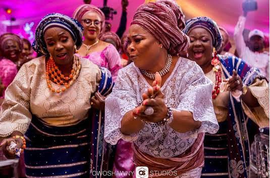 SATURDAY, A TYPICAL DAY FOR "OWANBE" IN NIGERIA SATURDAY, A TYPICAL DAY FOR "OWANBE" IN NIGERIA