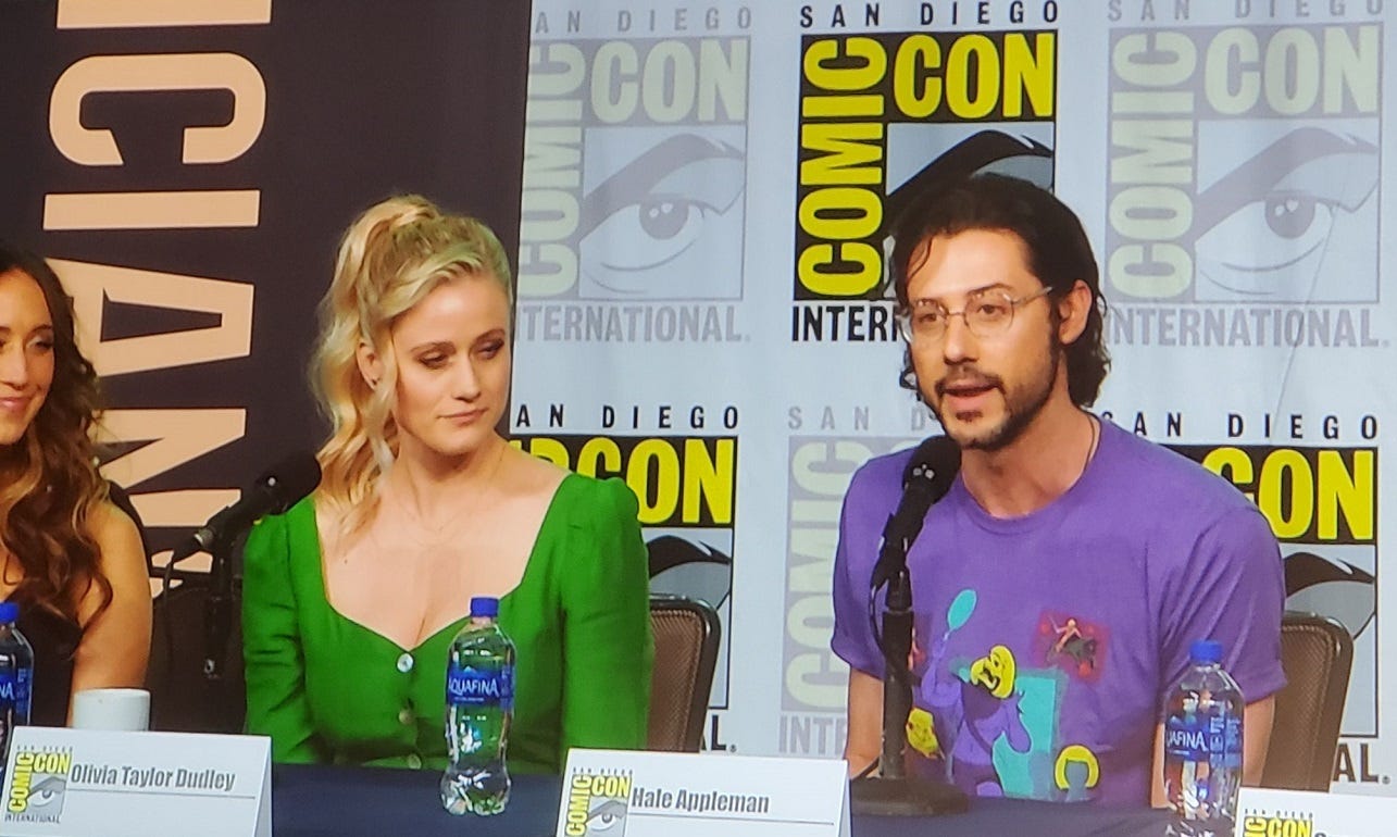Hale Appleman answers questions wtih Olivia Dudley Magicians Comic Con 2019
