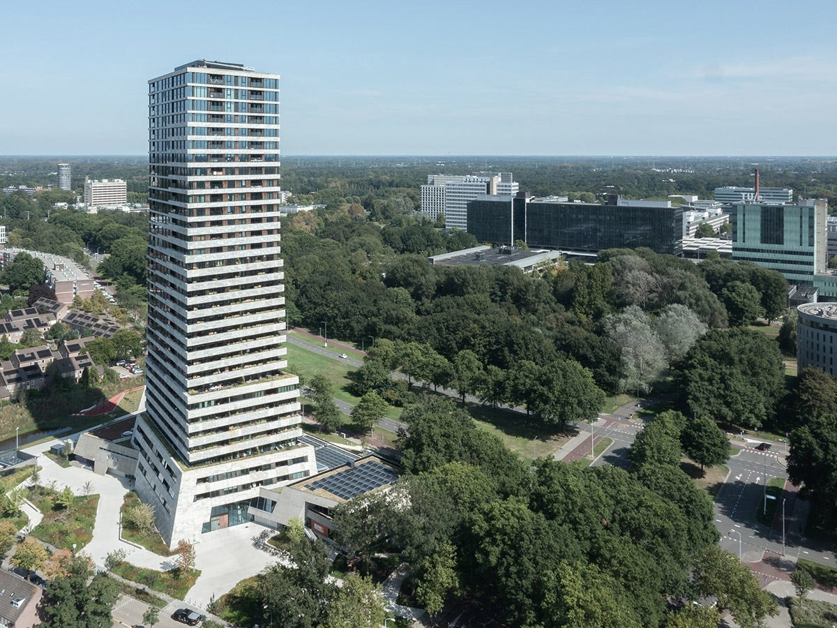 細行報告—— ASML Q4和2025 財年展望：機會來了- by Kenji San