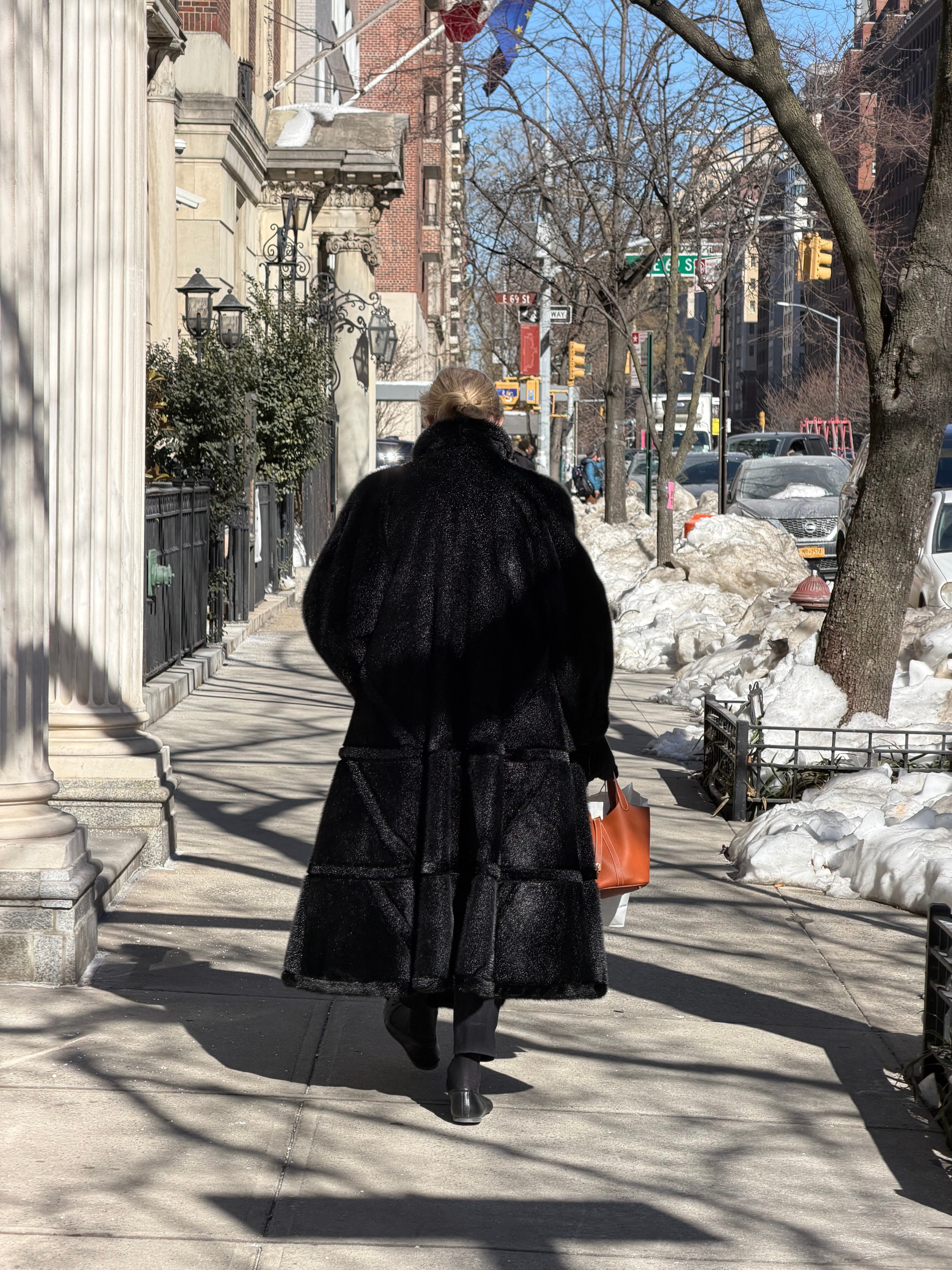 What people are wearing below freezing point in New York