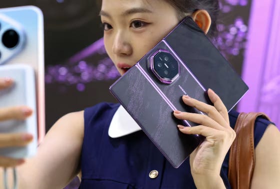 CHINA-GUANGDONG-GUANGZHOU-HUAWEI-SMARTPHONE-CHIP-LAUNCH (CN) CHINA-GUANGDONG-GUANGZHOU-HUAWEI-SMARTPHONE-CHIP-LAUNCH (CN)