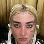 EMILY's avatar
