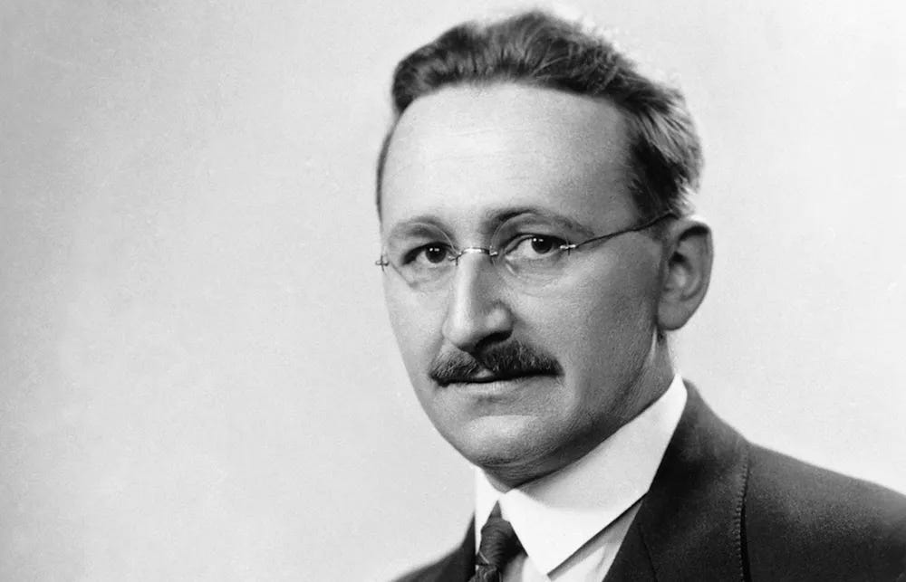 經濟學家弗里德里希・海耶克 Friedrich Hayek, Source: The Spectator 經濟學家弗里德里希・海耶克 Friedrich Hayek, Source: The Spectator