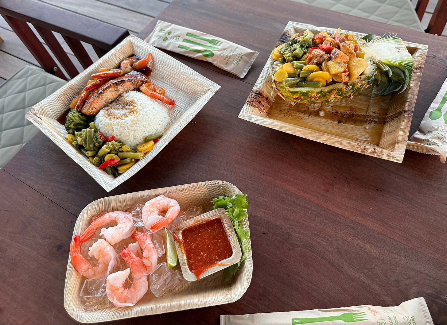 Food at Six Flags Savannah Sunset Resort