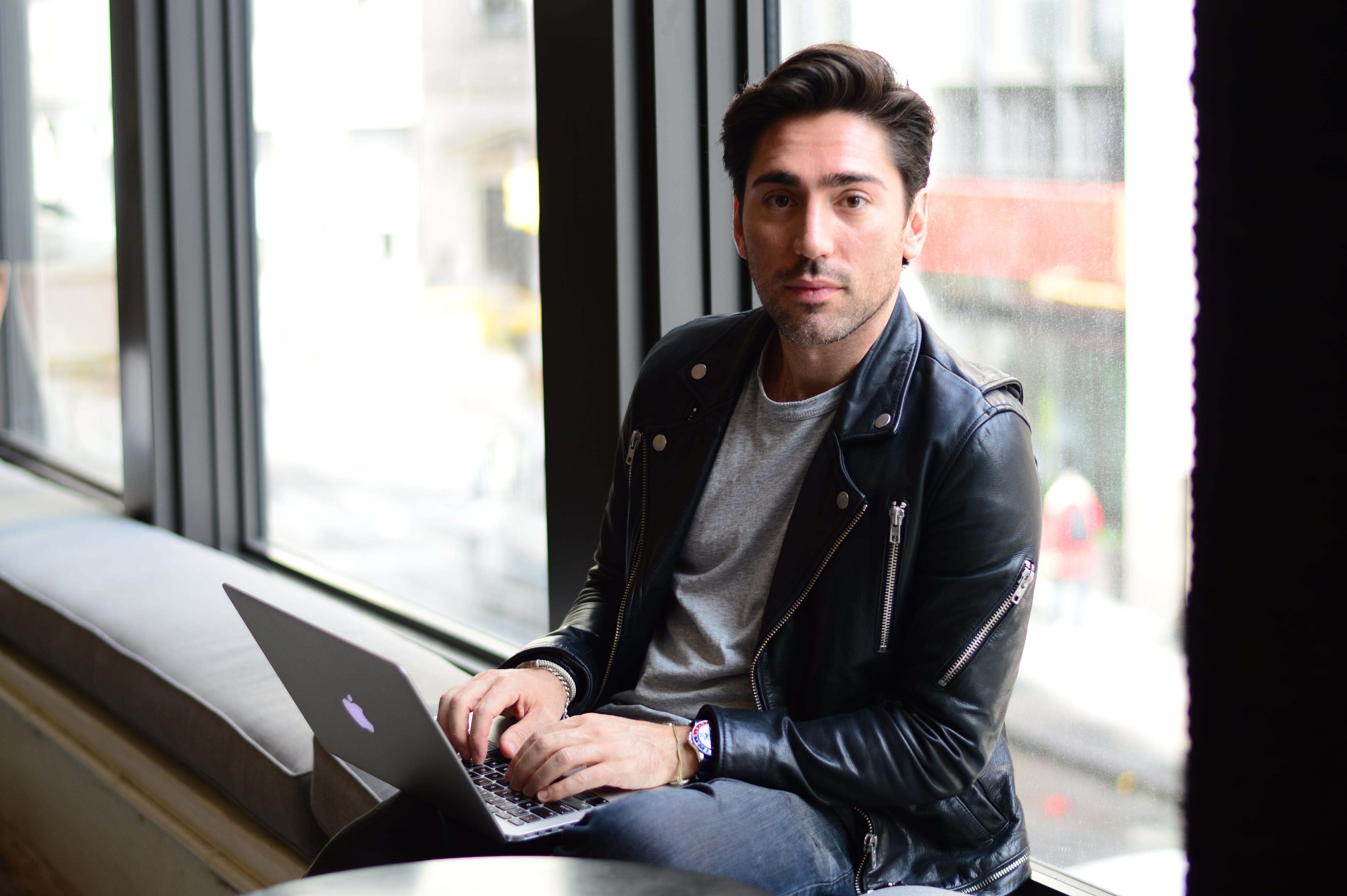 The Pop-Culturalist. 