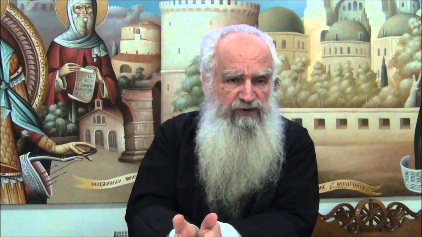 Πρωτοπρεσβύτερος π. Θεόδωρος Ζήσης Πρωτοπρεσβύτερος π. Θεόδωρος Ζήσης