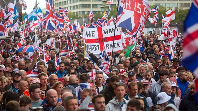 BBC News - Up To 150,000 Attended The 'Unite The Kingdom' Rally