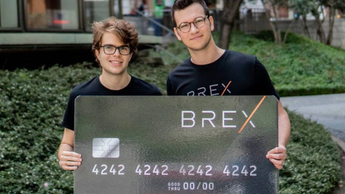 Brex founders Henrique Dubugras and Pedro Franceschi presenting the Brex Series B pitch deck in 2019