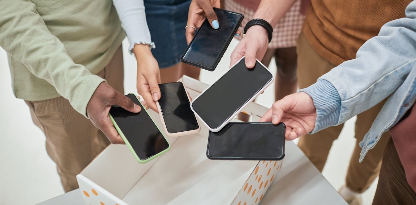 School smartphone bans reflect growing concern over youth mental health and  academic performance