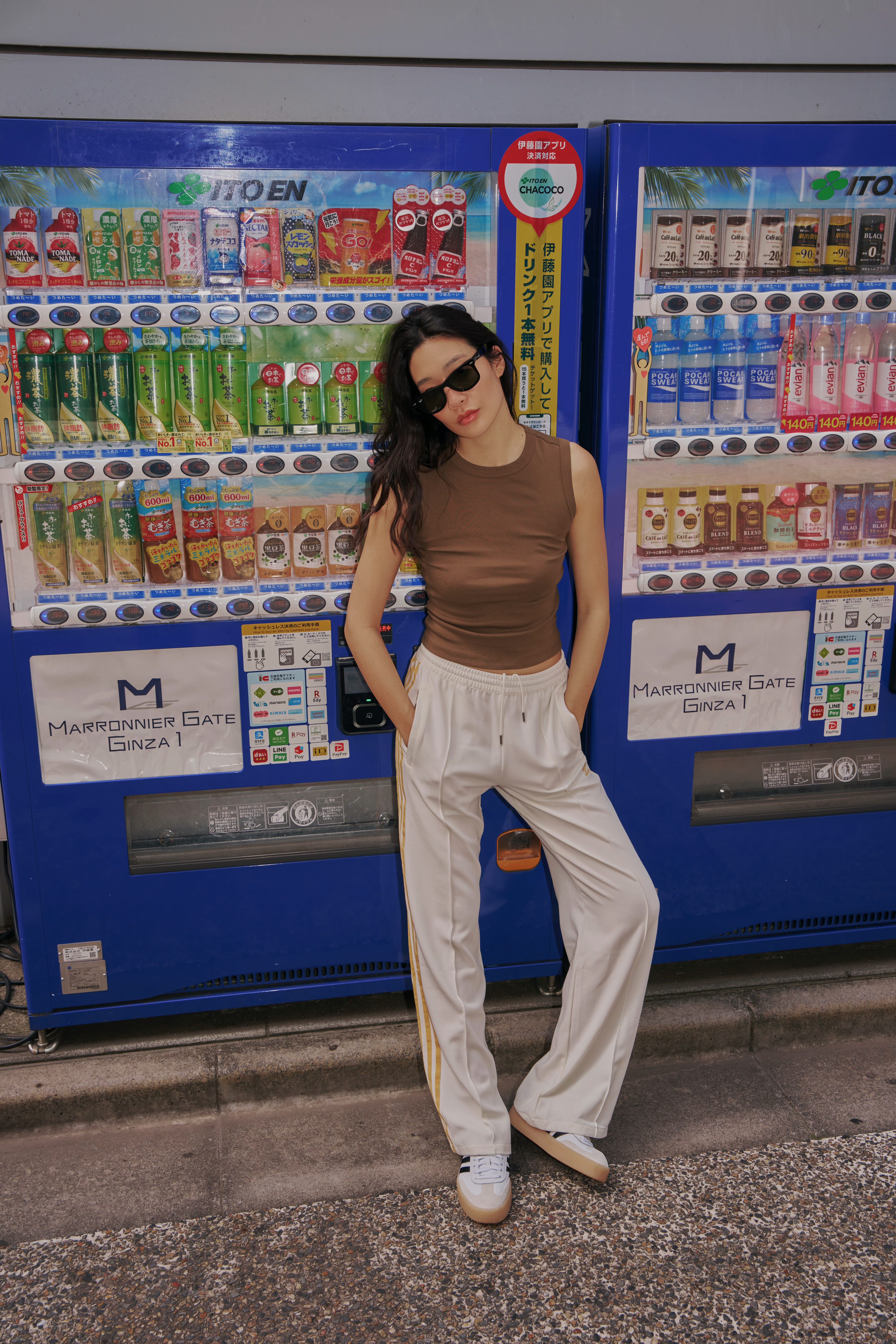 035: I get the whole adidas track pants thing now