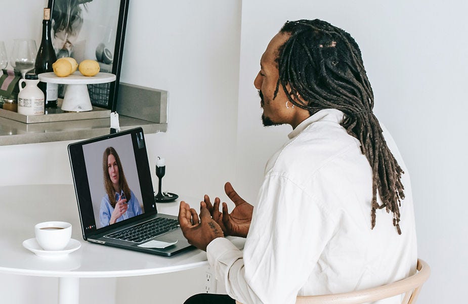 Understanding the Difference: Life Coach vs. Psychologist