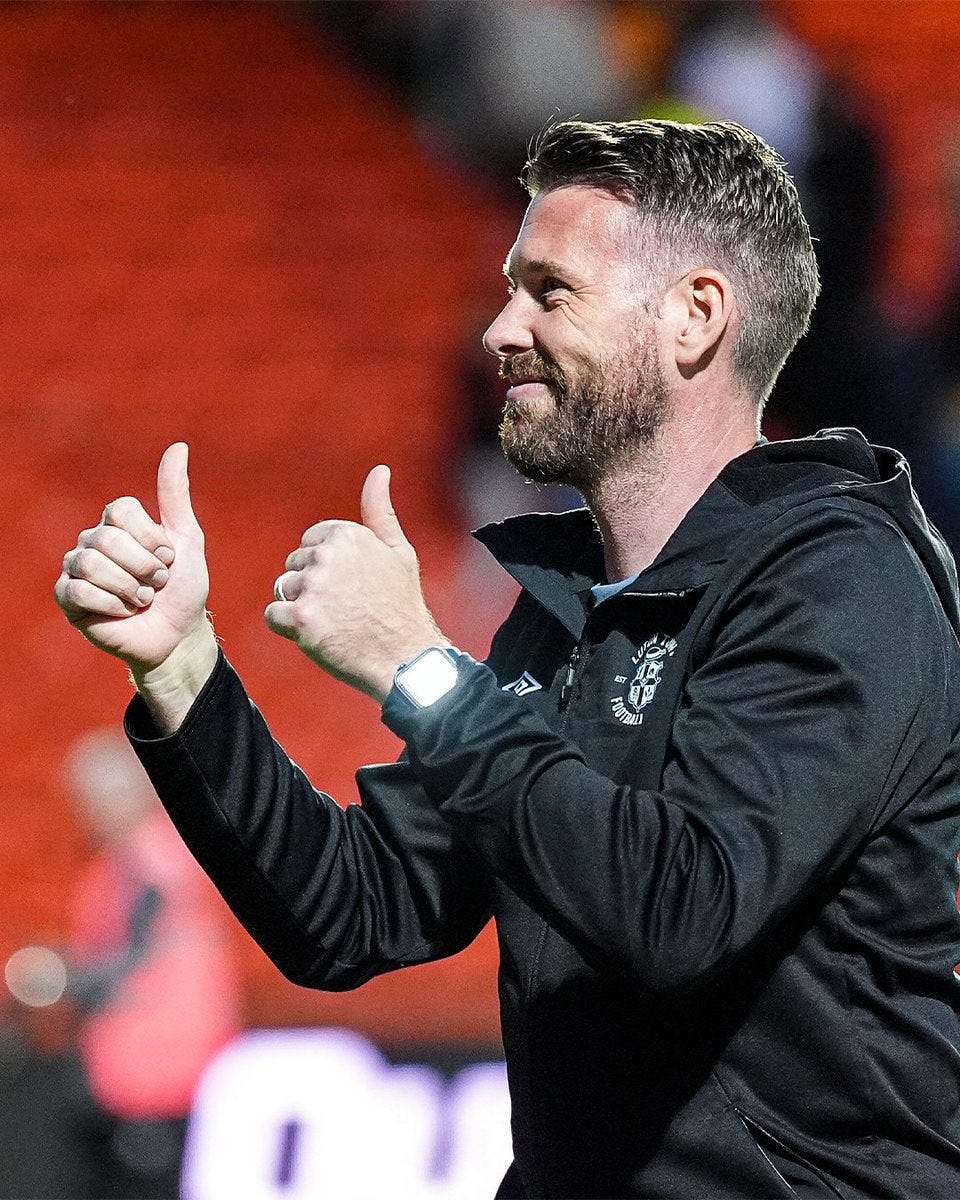 Rob Edwards giving a thumbs up to the Luton fans at Tannadice Park.