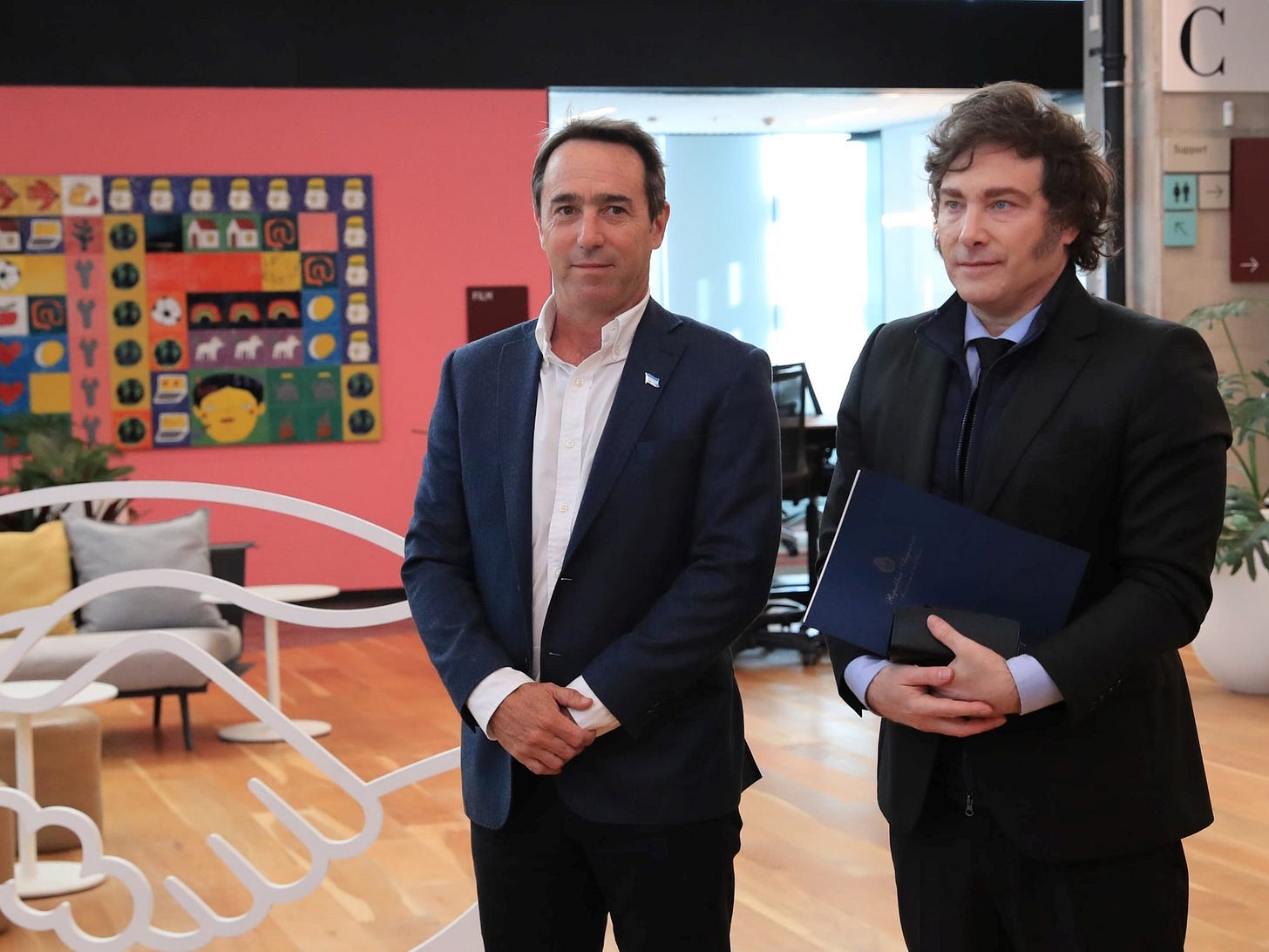 Marcos Galperin y su fuerte apoyo a Javier Milei: aseguran que el empresario no tiene intenciones de desembarcar en la actividad política Marcos Galperin y su fuerte apoyo a Javier Milei: aseguran que el empresario no tiene intenciones de desembarcar en la actividad política