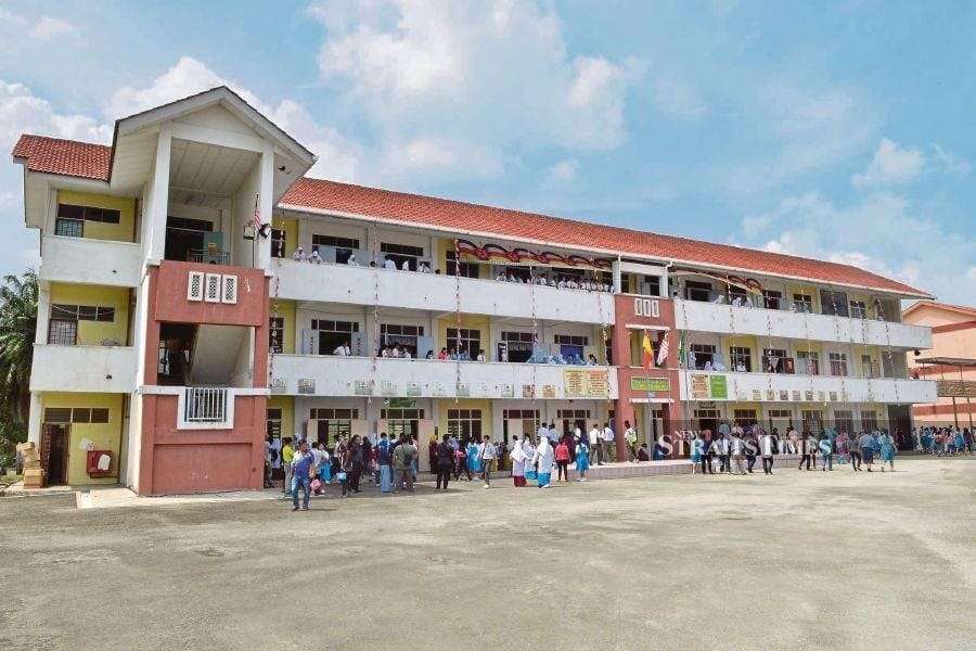 NST Leader: Schools for the poor? NST Leader: Schools for the poor?