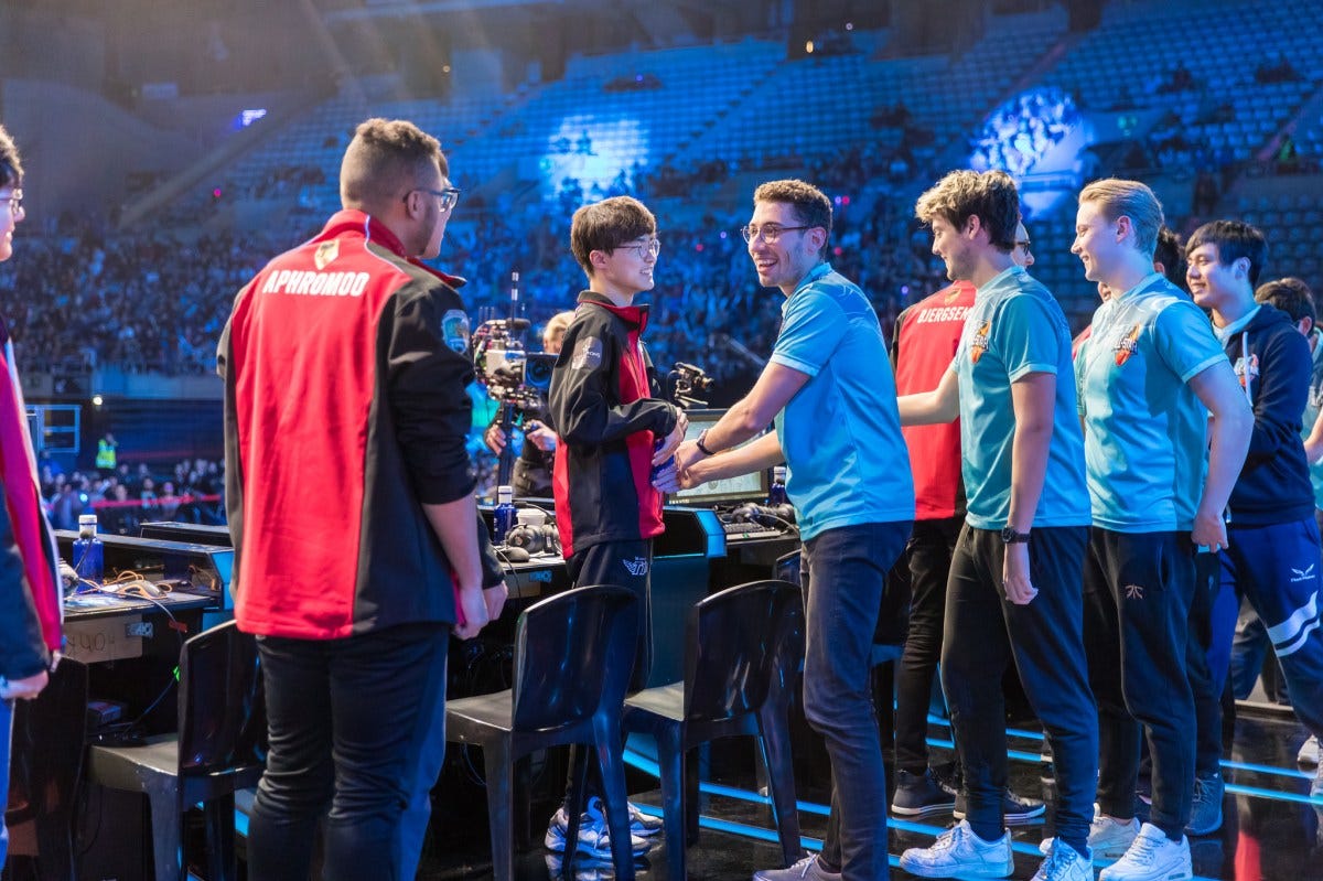 Players from all walks-of-life all around the world shake hands at the 2016 League of Legends All-Star Event held in Barcelona, Spain —Photo from LolEsports Flickr (Please check them out) Players from all walks-of-life all around the world shake hands at the 2016 League of Legends All-Star Event held in Barcelona, Spain —Photo from LolEsports Flickr (Please check them out)