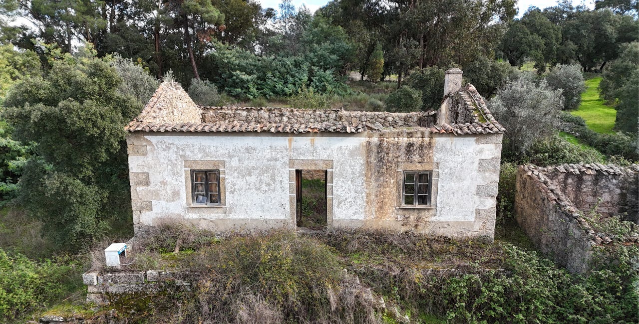 Couterão – Comment nous avons découvert et acheté notre nouveau chez nous : une ruine !