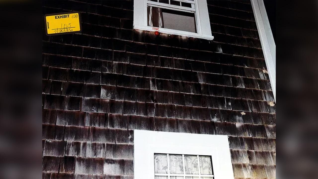 Lindsay tried to kill herself by jumping out of the second story window. Lindsay tried to kill herself by jumping out of the second story window.