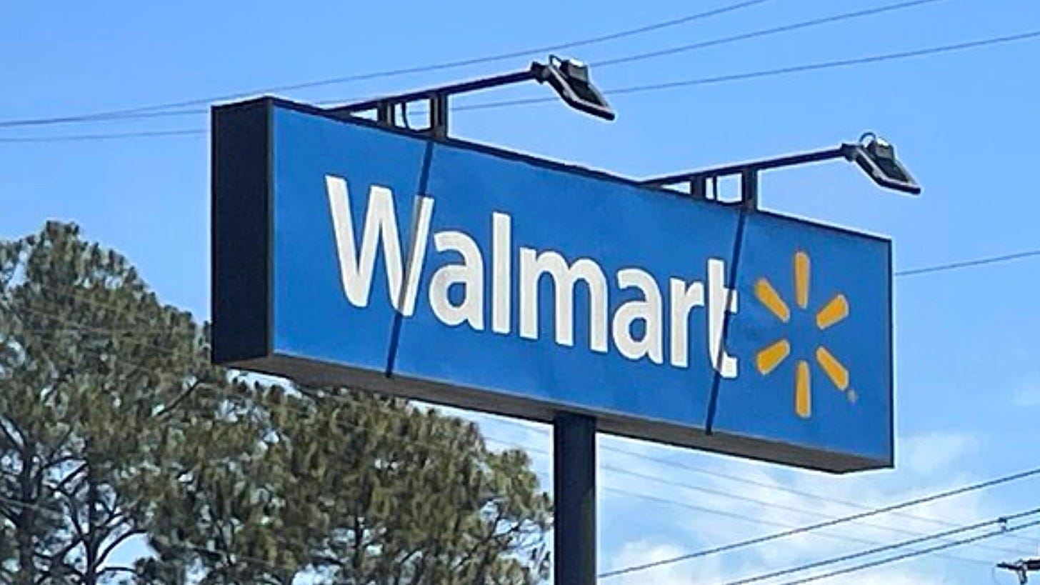 A Walmart sign in Quincy, Fla. Image: FLGALine1999 via Wikimedia Commons