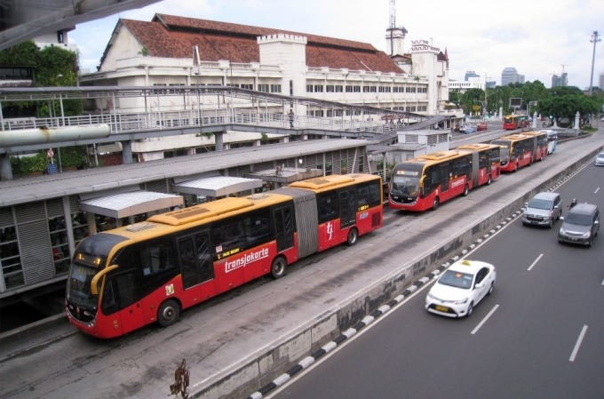 TransJakarta: Hệ thống BRT lớn nhất thế giới | Tạp chí Giao thông vận tải