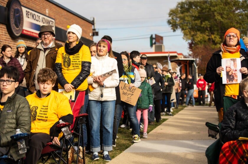 BROADVIEW-110225-29.jpg BROADVIEW-110225-29.jpg