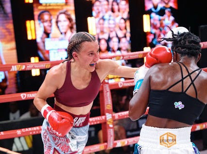 Hannah Rapp boxing Tiara Brown. Hannah Rapp boxing Tiara Brown.