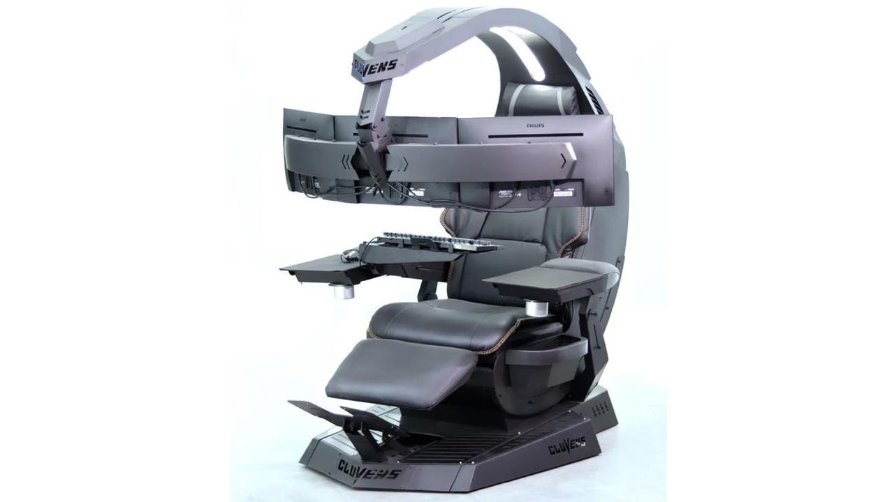 フル電動&5面モニターでゲームの中にダイブできるコックピット(重さ220kg) フル電動&5面モニターでゲームの中にダイブできるコックピット(重さ220kg)