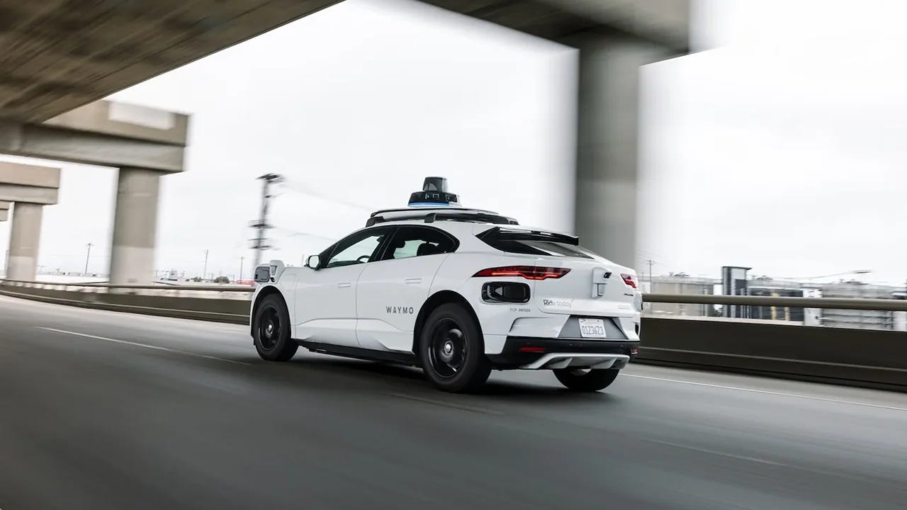 “مبادلة” تشارك في جولة بقيمة 16 مليار دولار لصالح Waymo لتعزيز مستقبل التنقل الذاتي