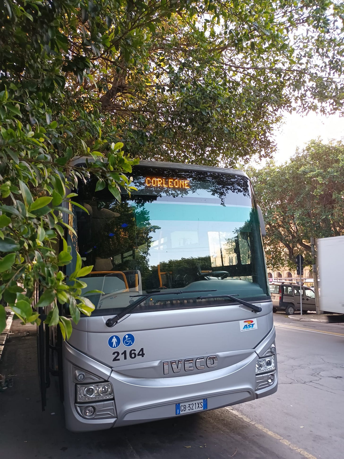 No photo description available.