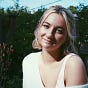 Ivy Rowe's avatar