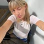 Lova Broberg's avatar