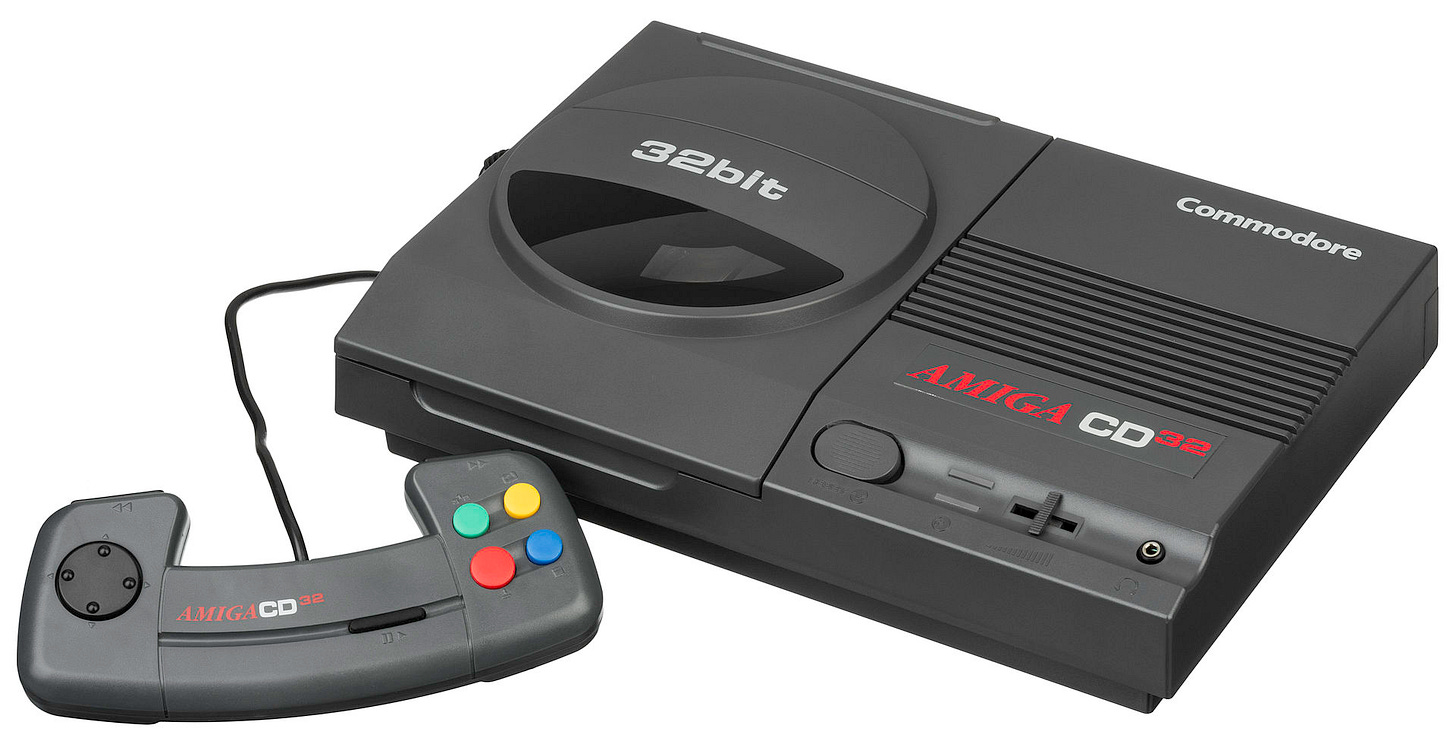 Amiga-CD32-wController-L.jpg