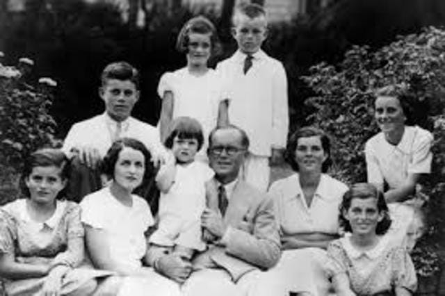 Image result from https://www.timetoast.com/timelines/charles-lindbergh-timeline-e335b519-9490-4bc1-8db6-a9d91e688f1e