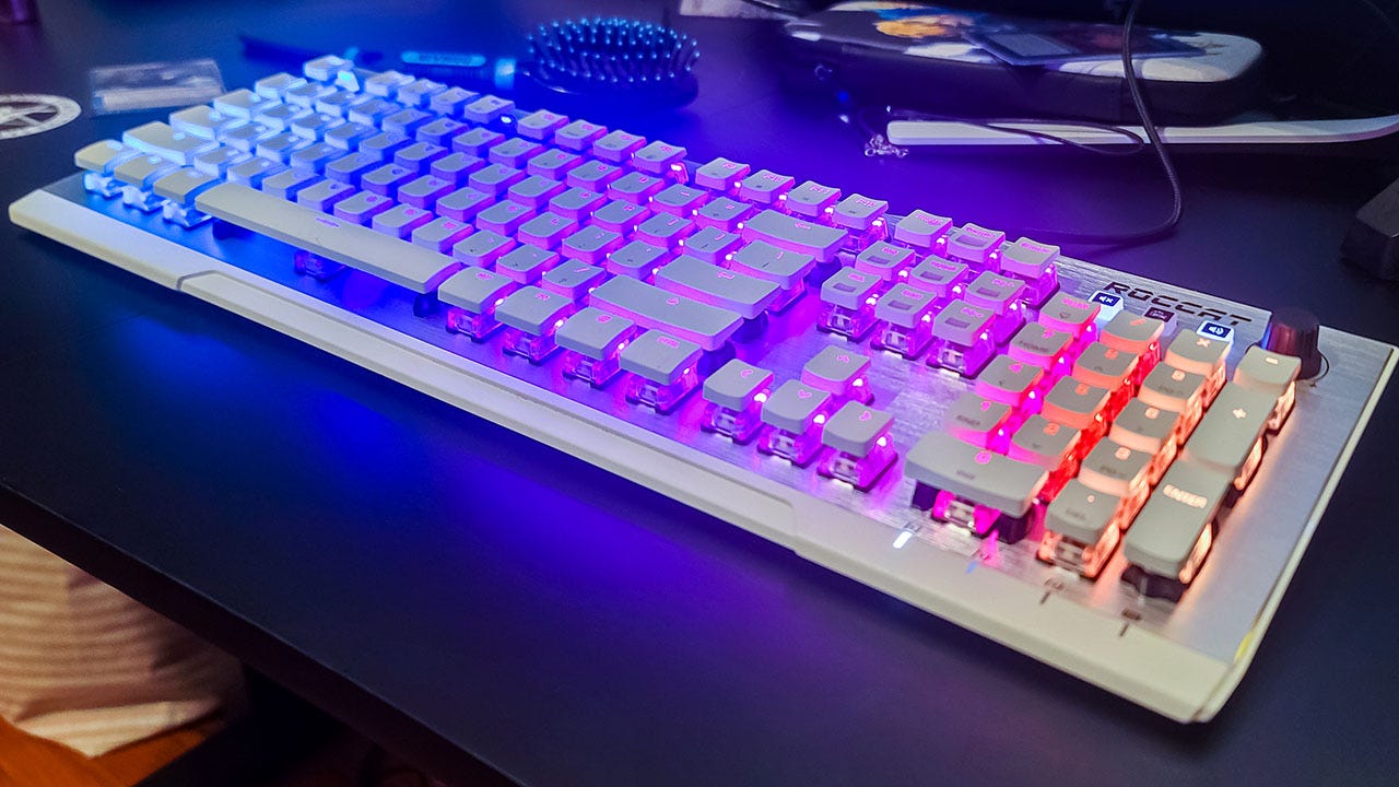 Roccat Vulcan 120 AIMO gaming keyboard