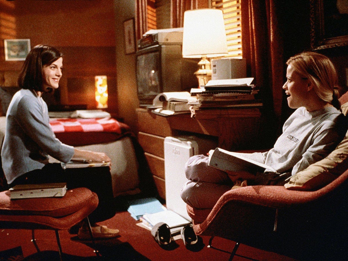 Legally Blonde: Early version of film ended with potential romance between  Elle and Vivian, actor claims | The Independent