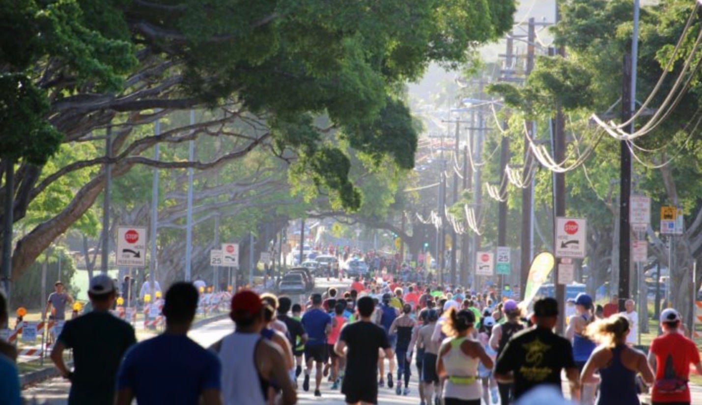 Runners in the Hapalua half marathon